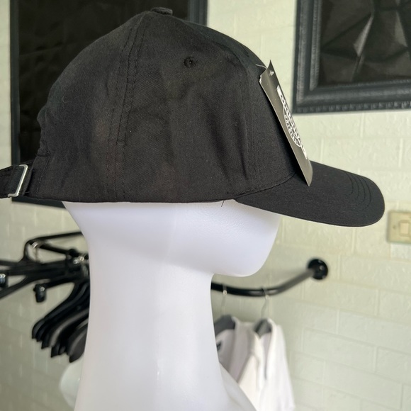 Universal Hat - Picture 10 of 16